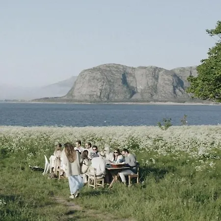 Staurneset Scandi With Wildlife And Seafront * Ytterland