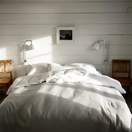 Staurneset Scandi With Wildlife And Seafront *