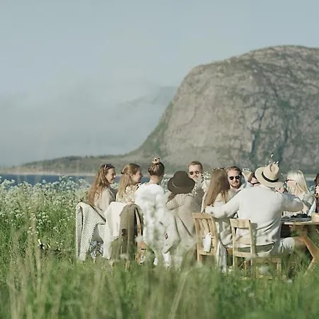 Staurneset Scandi With Wildlife And Seafront Villa *